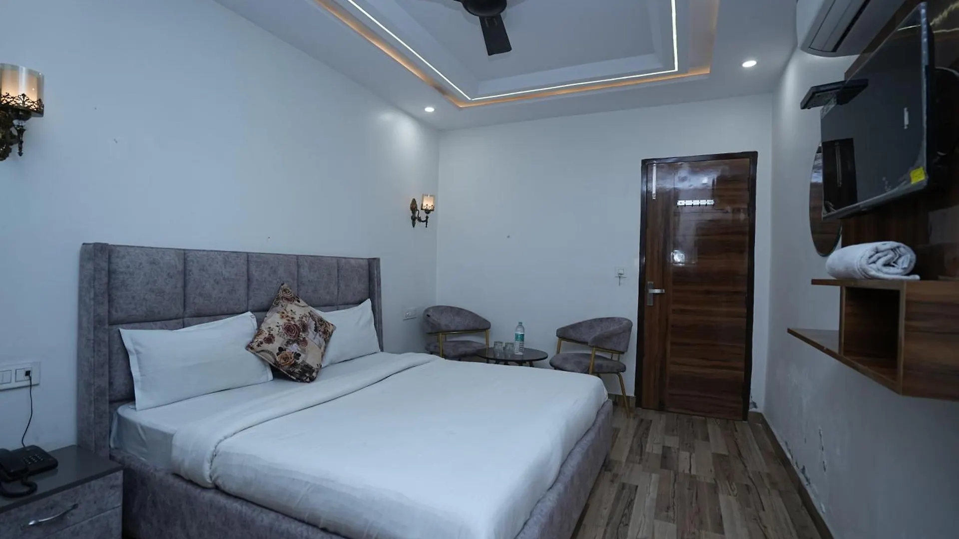 *****  Big Dream Hotel Zirakpur India